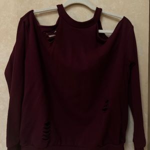 DISTRESSED COLD SHOULDER